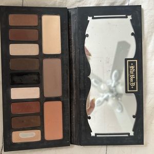 KAT VON D Shade & Light Eye Palette